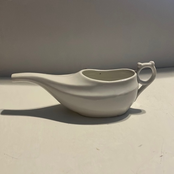 White Ceramic Neti Pot‎ - Picture 1 of 8